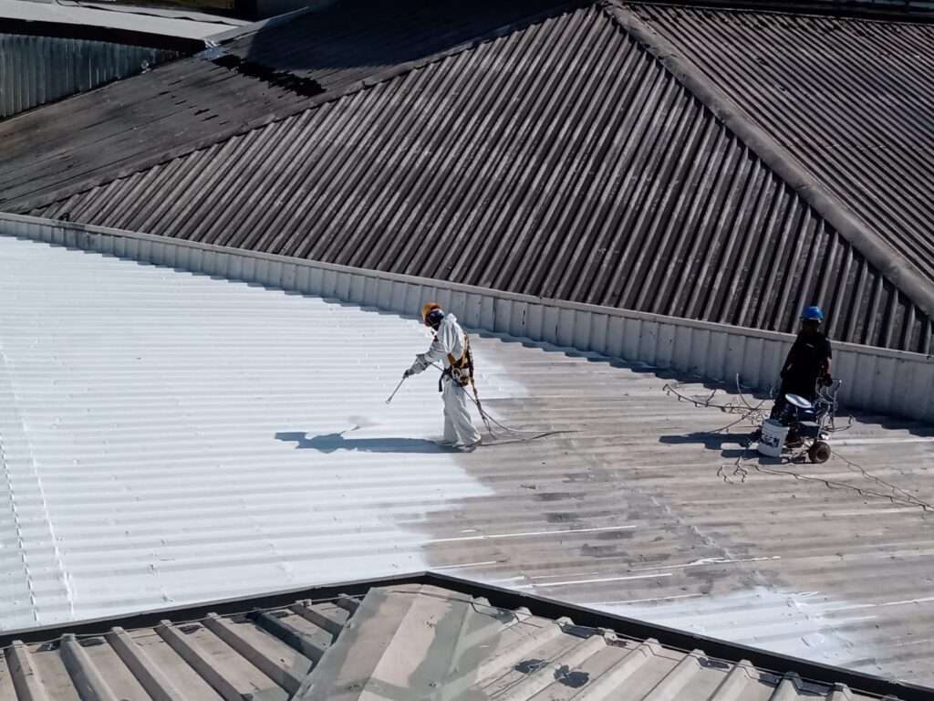Impermeabilização e isolamento térmico de telhados